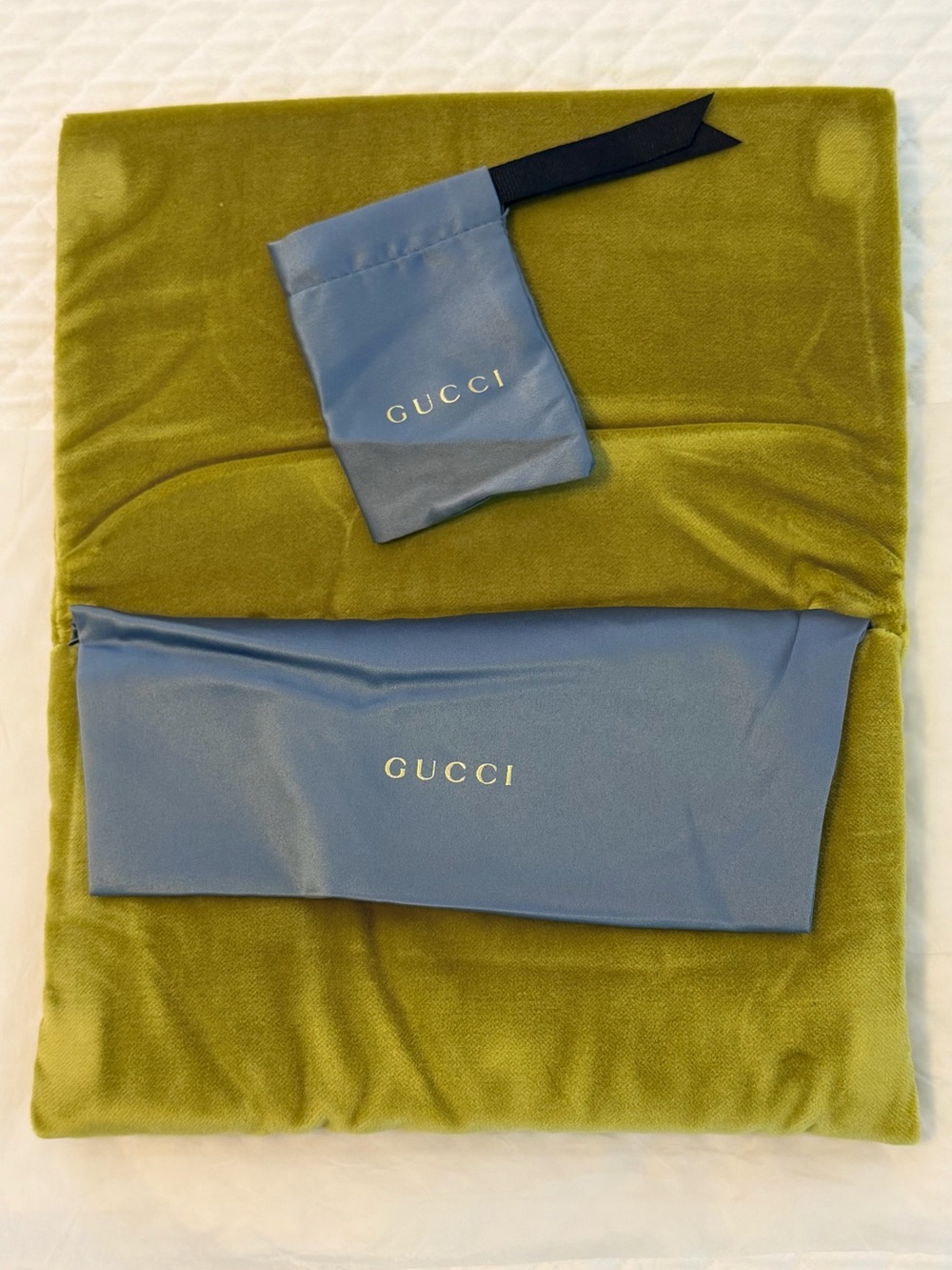 New Gucci Chartreuse Velvet Soft Sided Sunglasses Case (or Clutch Bag)
